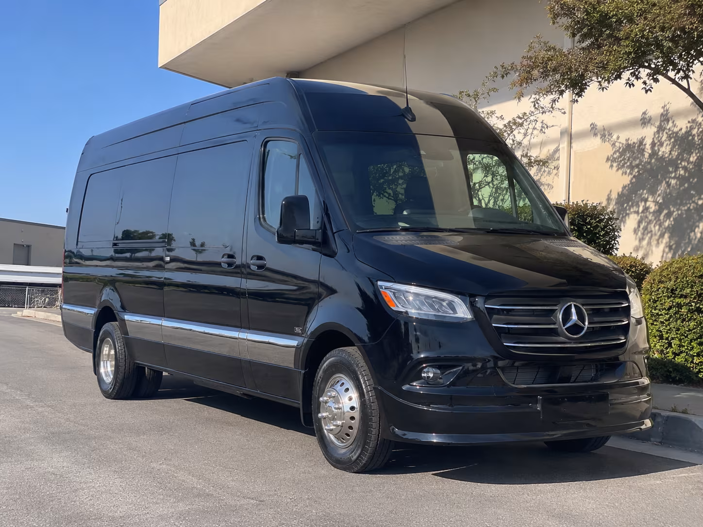 phoenix wine tour brewery transportation